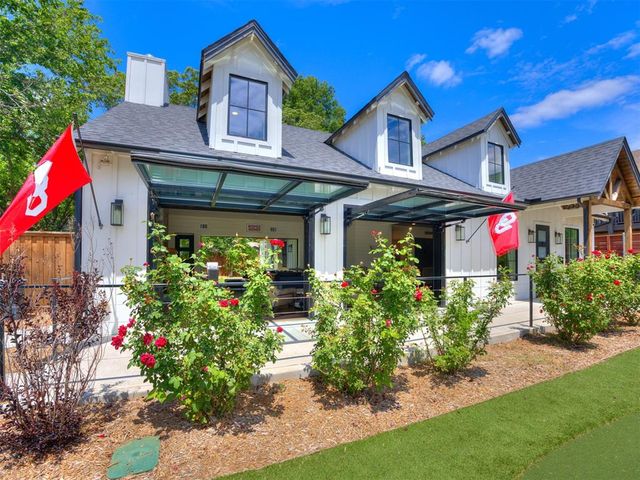 501 E Brooks Street, Norman, OK 73071