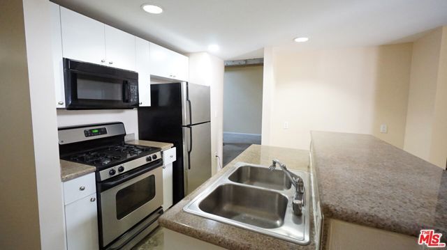 922 W 23Rd Street 103, Los Angeles, CA 90007