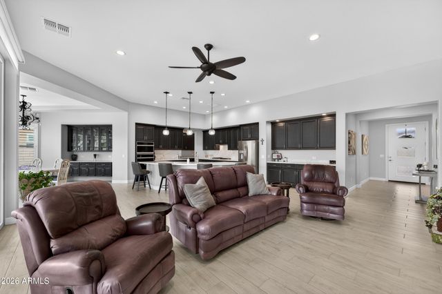 16698 W ROANOKE Avenue, Goodyear, AZ 85395