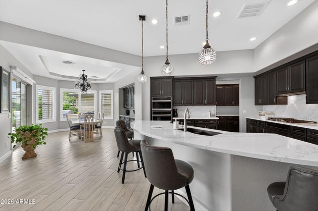 16698 W ROANOKE Avenue, Goodyear, AZ 85395