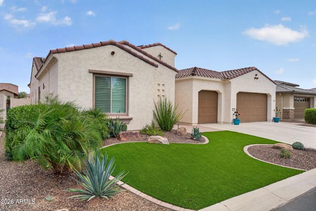 16698 W ROANOKE Avenue, Goodyear, AZ 85395