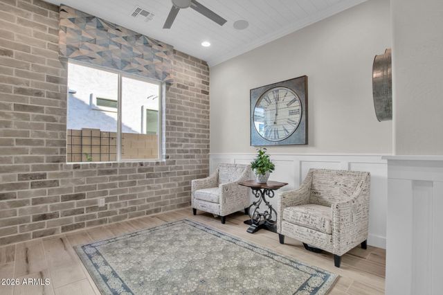 3046 E EVERGREEN Street, Mesa, AZ 85213