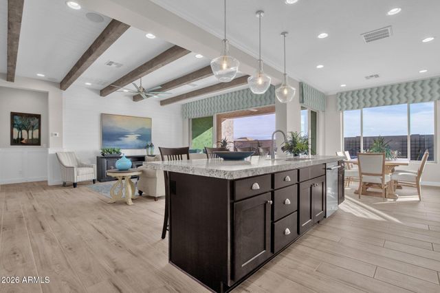 3046 E EVERGREEN Street, Mesa, AZ 85213