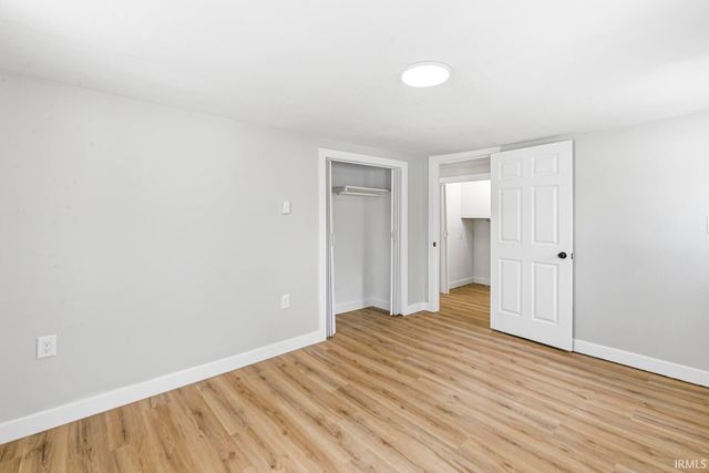 19598 Yoder Street, South Bend, IN 46614