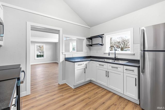 19598 Yoder Street, South Bend, IN 46614