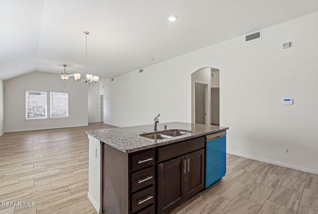 13745 Lago Vista Avenue, Horizon City, TX 79928