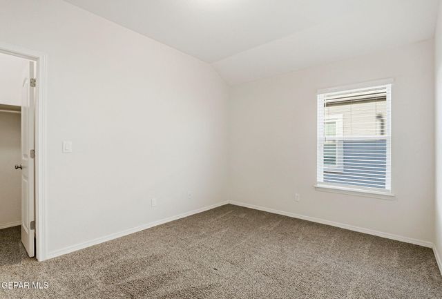 13745 Lago Vista Avenue, Horizon City, TX 79928