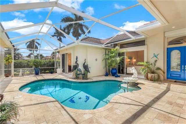 914 SPANISH MOSS TRL, Naples, FL 34108