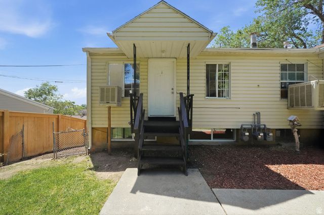 2330 E HERITAGE WAY, Salt Lake City, UT 84109