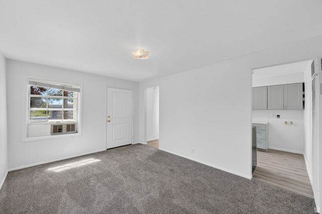 2330 E HERITAGE WAY, Salt Lake City, UT 84109