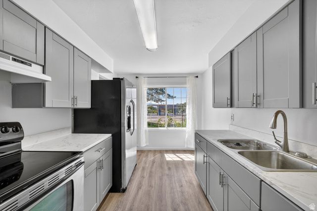 2330 E HERITAGE WAY, Salt Lake City, UT 84109