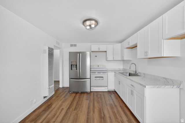 2330 E HERITAGE WAY, Salt Lake City, UT 84109