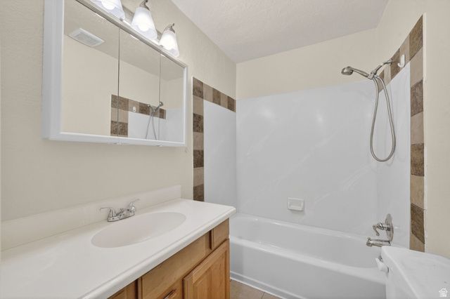 2330 E HERITAGE WAY, Salt Lake City, UT 84109