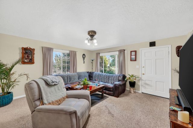 2330 E HERITAGE WAY, Salt Lake City, UT 84109