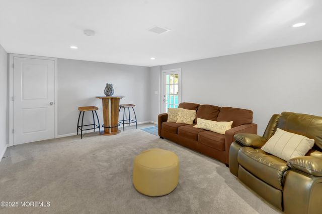 380 Navesink Avenue, Highlands, NJ 07732