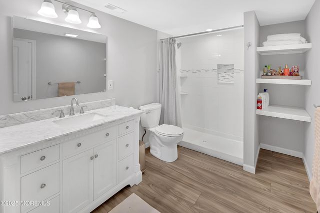 380 Navesink Avenue, Highlands, NJ 07732