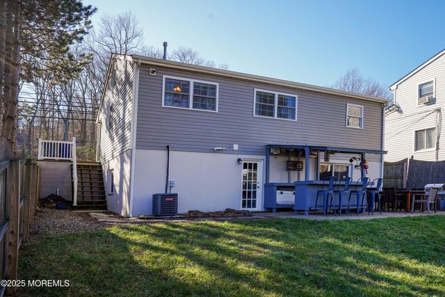 380 Navesink Avenue, Highlands, NJ 07732