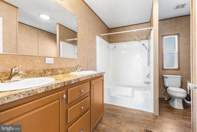 1733 BARBARA CIR, Bear, DE 19701