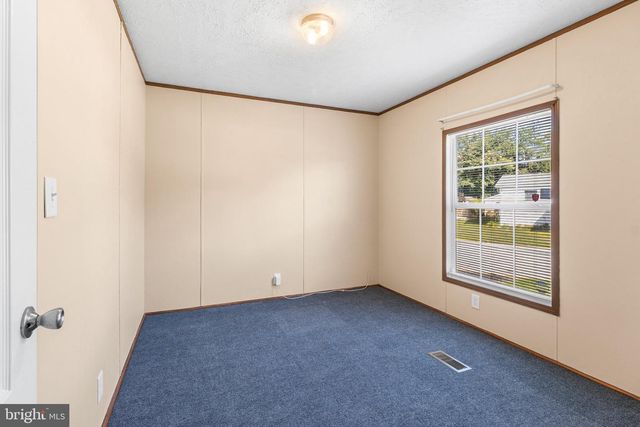 1733 BARBARA CIR, Bear, DE 19701