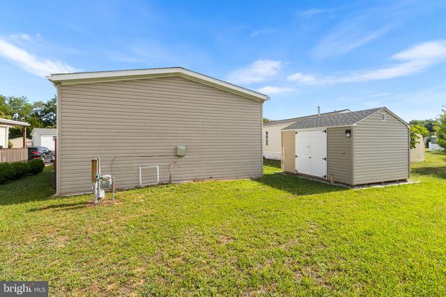 1733 BARBARA CIR, Bear, DE 19701