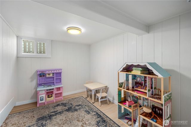 815 NE 2nd Avenue NE, Puyallup, WA 98372