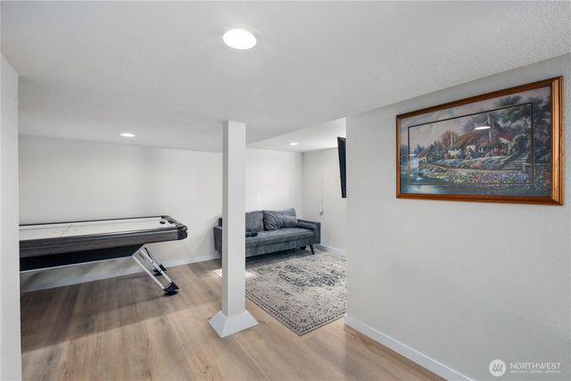 815 NE 2nd Avenue NE, Puyallup, WA 98372