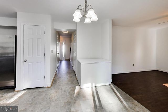 8071 CLARK STATION RD, Severn, MD 21144
