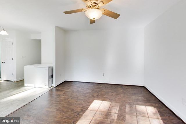 8071 CLARK STATION RD, Severn, MD 21144