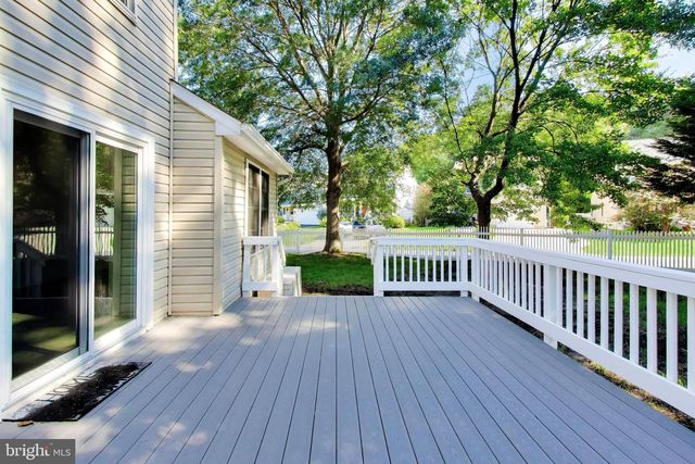 8071 CLARK STATION RD, Severn, MD 21144