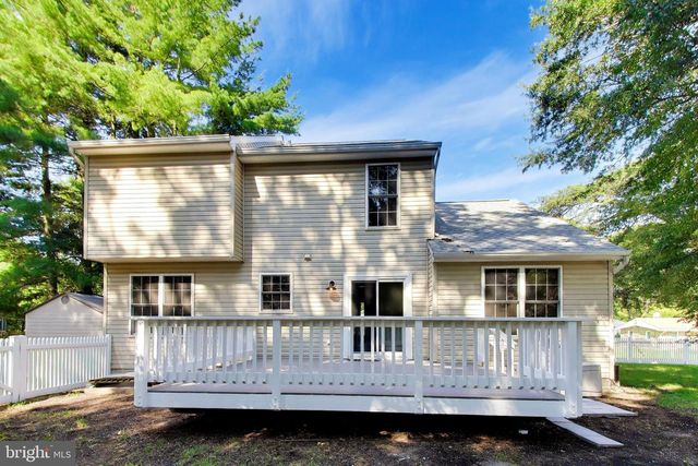 8071 CLARK STATION RD, Severn, MD 21144