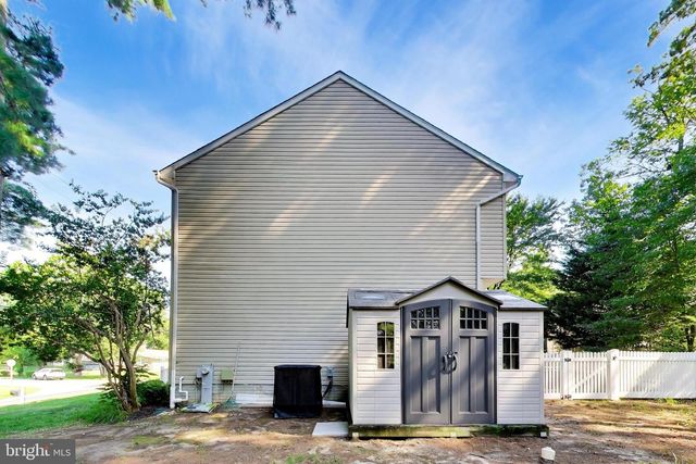 8071 CLARK STATION RD, Severn, MD 21144