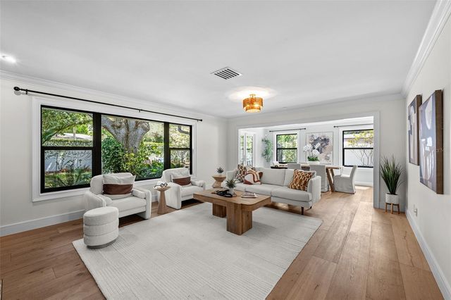 1110 S DUNBAR AVENUE, Tampa, FL 33629