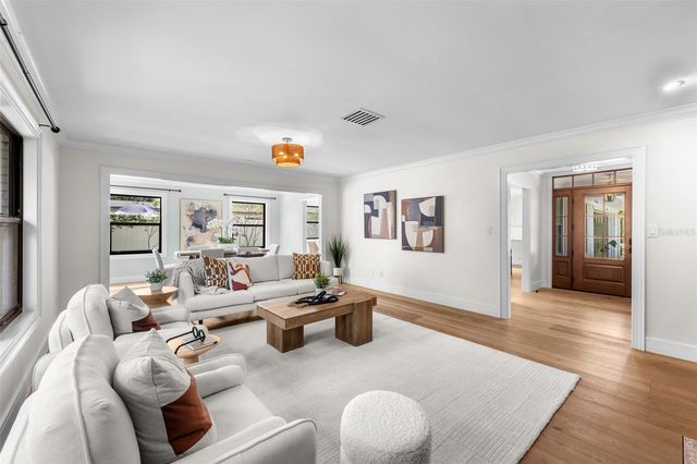 1110 S DUNBAR AVENUE, Tampa, FL 33629