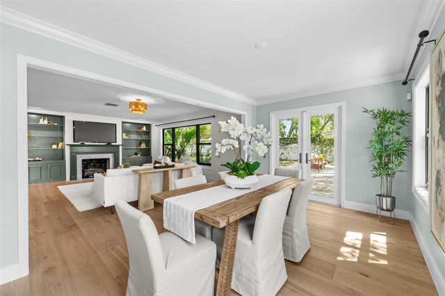 1110 S DUNBAR AVENUE, Tampa, FL 33629