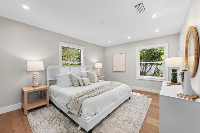 1110 S DUNBAR AVENUE, Tampa, FL 33629