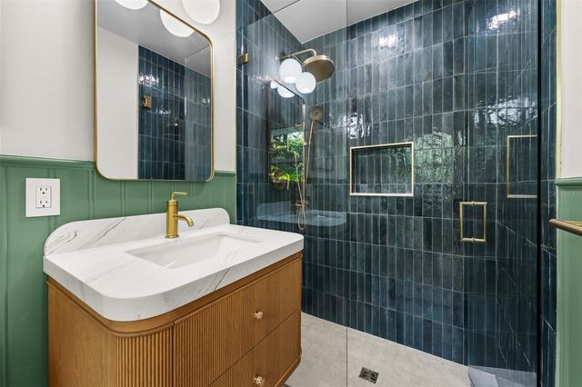 1110 S DUNBAR AVENUE, Tampa, FL 33629