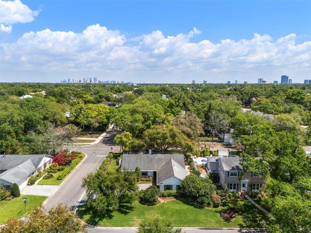 1110 S DUNBAR AVENUE, Tampa, FL 33629