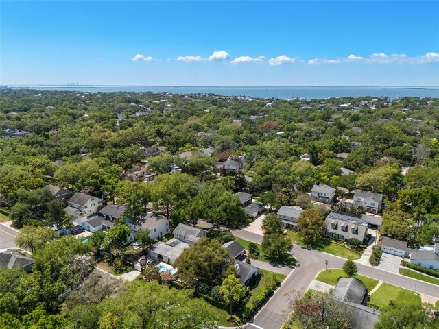 1110 S DUNBAR AVENUE, Tampa, FL 33629