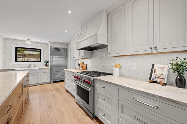 1110 S DUNBAR AVENUE, Tampa, FL 33629