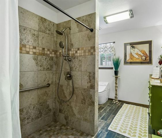 3824 Smoking Oaks Drive, Oklahoma City, OK 73150