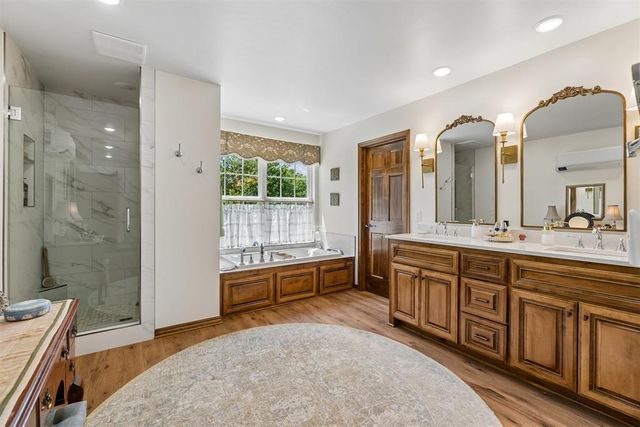 3824 Smoking Oaks Drive, Oklahoma City, OK 73150