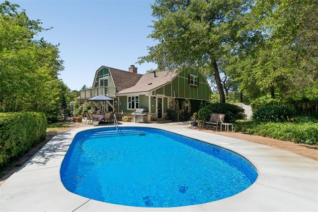 3824 Smoking Oaks Drive, Oklahoma City, OK 73150