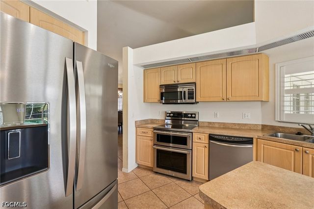 4007 11th ST W, Lehigh Acres, FL 33971