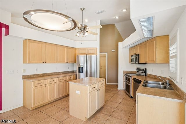 4007 11th ST W, Lehigh Acres, FL 33971