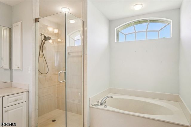 4007 11th ST W, Lehigh Acres, FL 33971