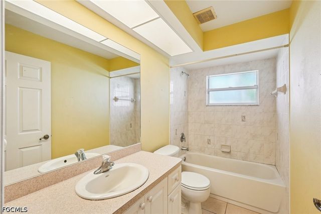 4007 11th ST W, Lehigh Acres, FL 33971