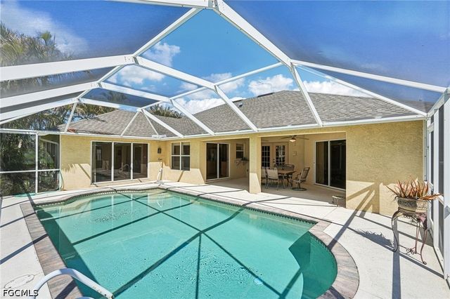 4007 11th ST W, Lehigh Acres, FL 33971