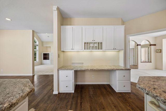 11464 Telluride Trail, Minnetonka, MN 55305