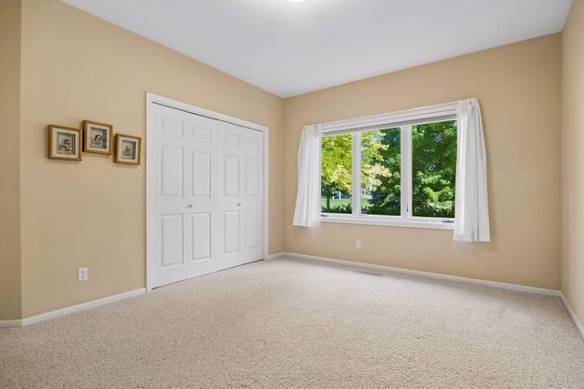 11464 Telluride Trail, Minnetonka, MN 55305
