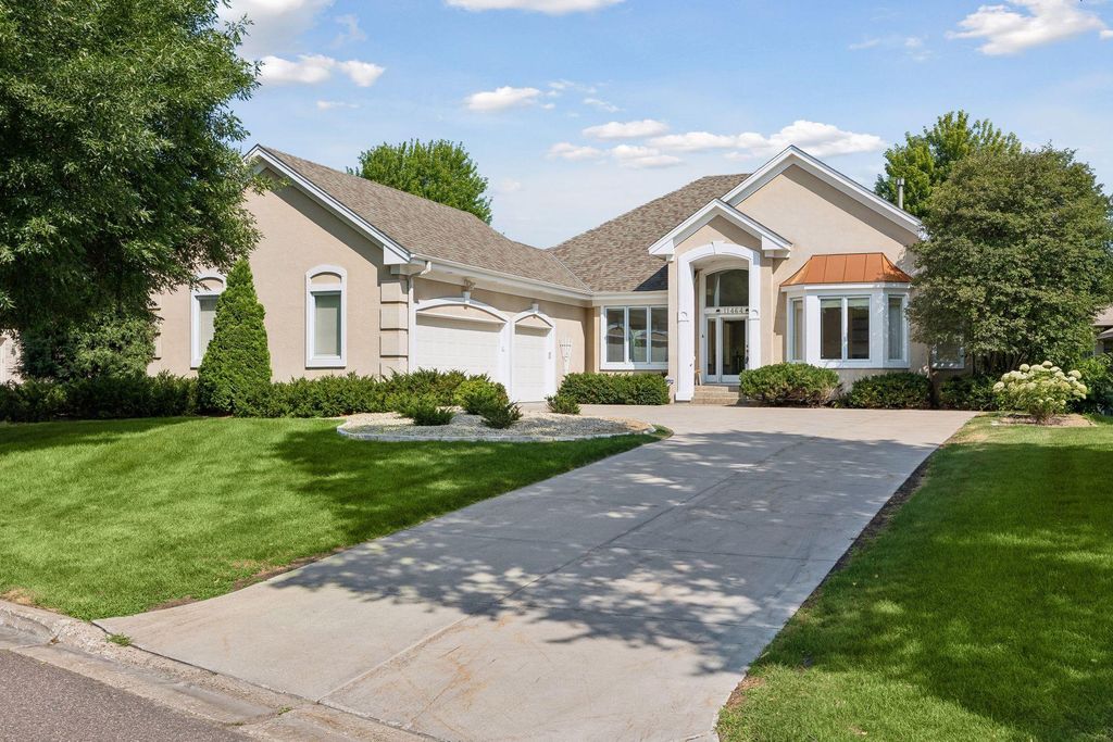11464 Telluride Trail, Minnetonka, MN 55305